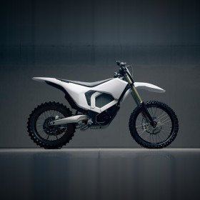 Moto Cross & Hard Enduro Bonnell 902RE - 65 kW