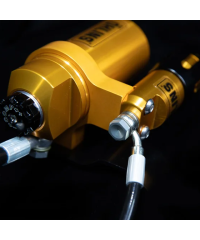 Détail amortisseur Öhlins STX46 HD 517 pour Harley-Davidson Softail